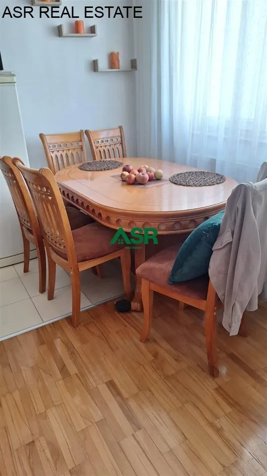 #ID:3196 Banesë 63m2 me #shitje në lagjen Emshir