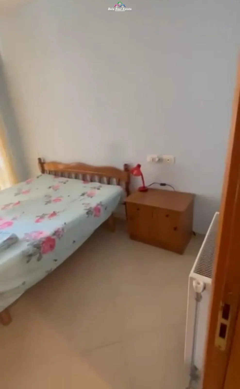 Apartament me qera 1+1 tek Komuna e Parisit (ID B210811) Tirane