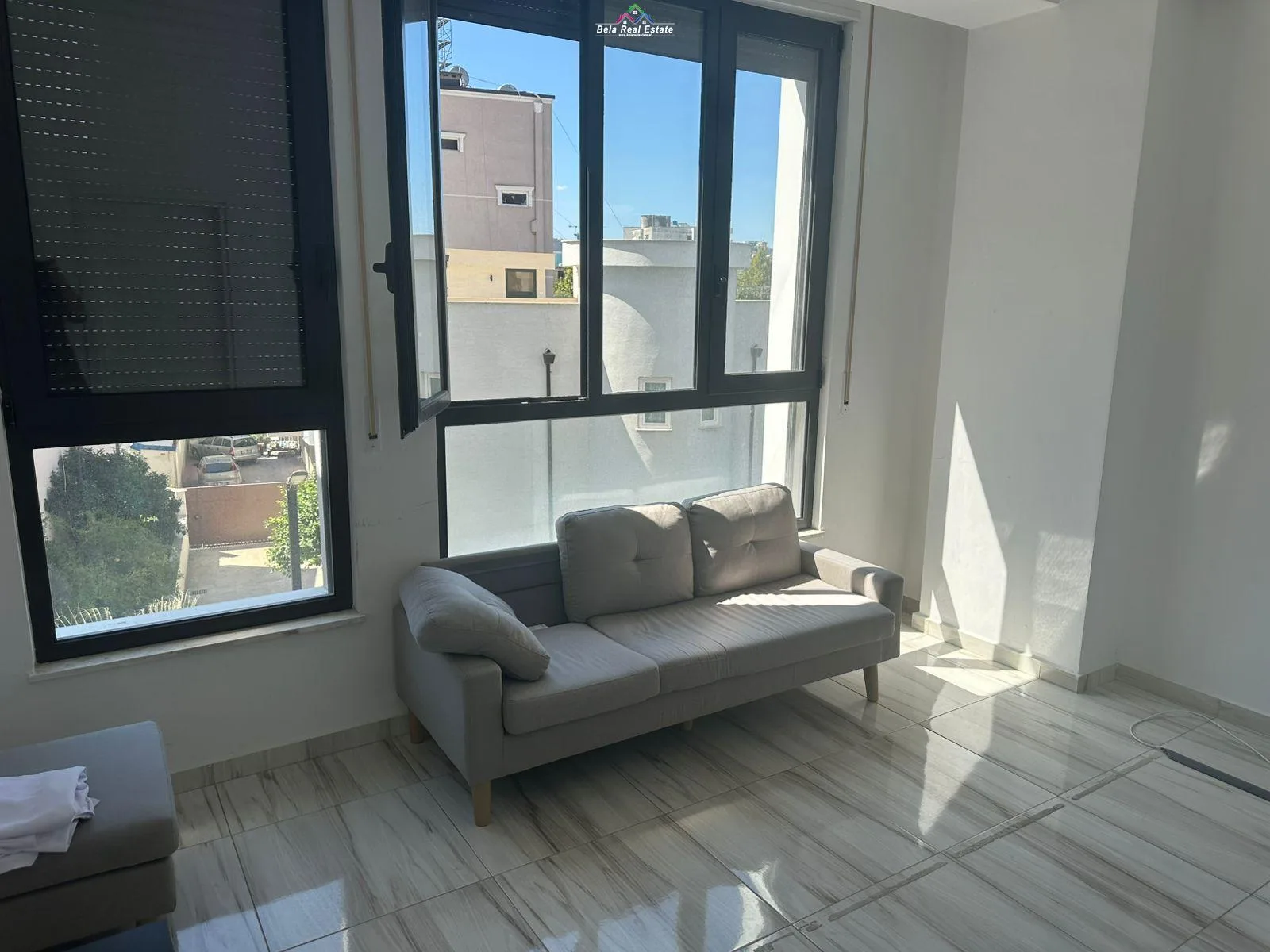 Zyre me Qera tek Ali Demi (ID BZ2762) Tirane