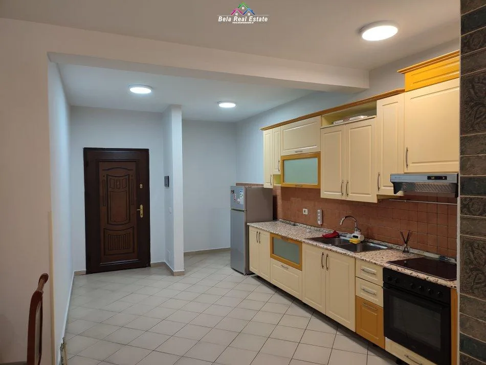 Apartament me Qera 1+1 tek Xhamia e Tabakeve (ID B210505) Tirane