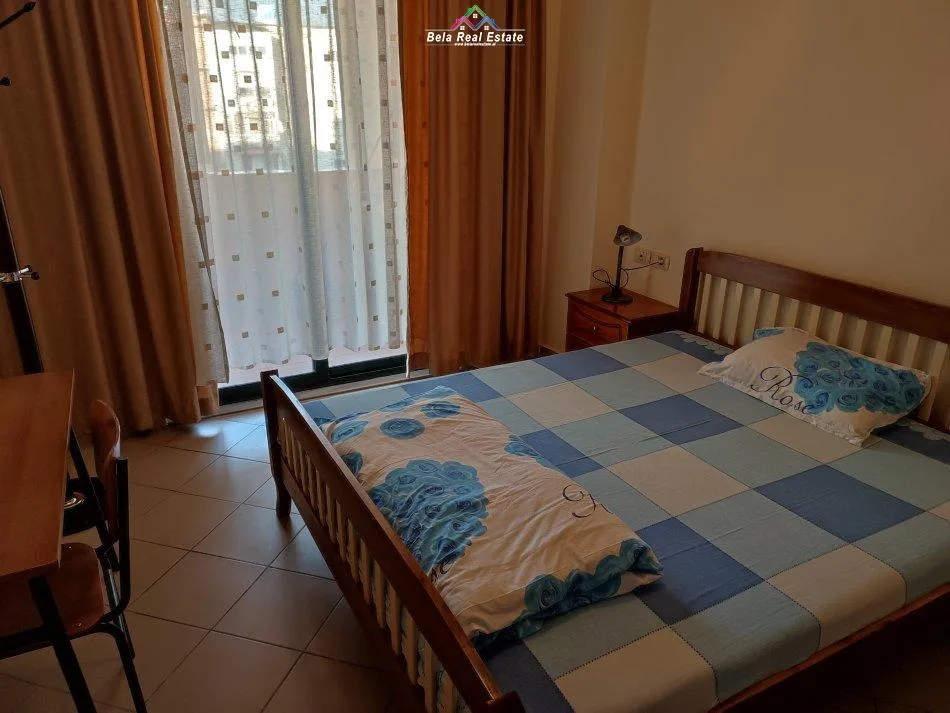Apartament me Qera 1+1 tek Xhamia e Tabakeve (ID B210505) Tirane
