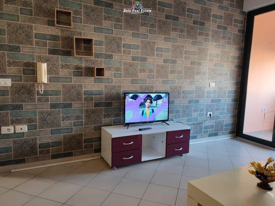 Apartament me Qera 1+1 tek Xhamia e Tabakeve (ID B210505) Tirane