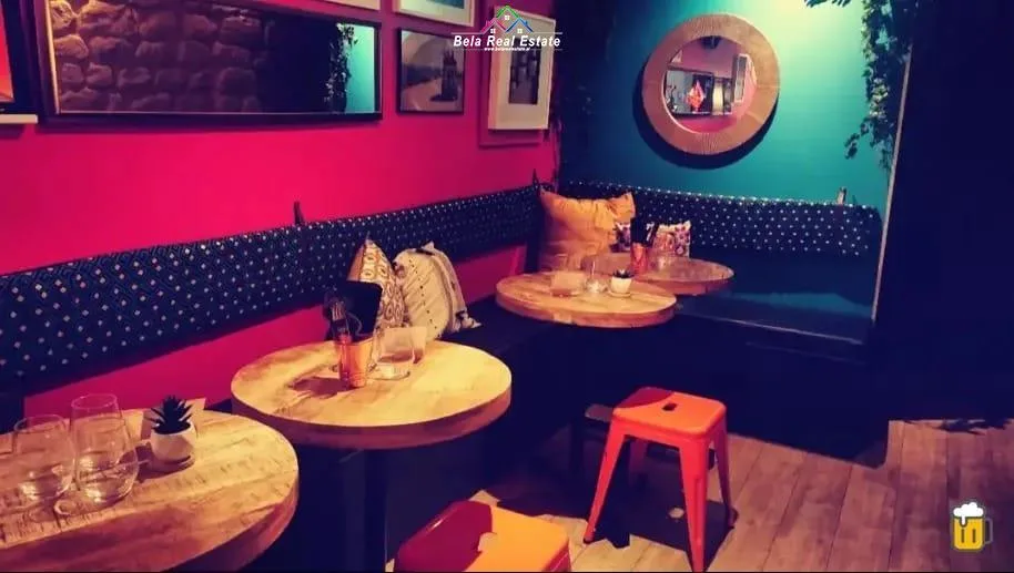 Shitje Biznesi Bar-Kafe Bilardo Tek 5 Maji (ID BSHB127) Tirane.