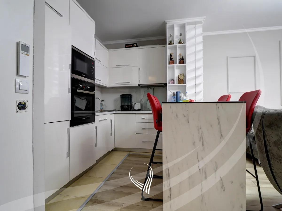 Banesë me 2 dhoma gjumi në shitje në lagjen Mati 1 – Euro Abi