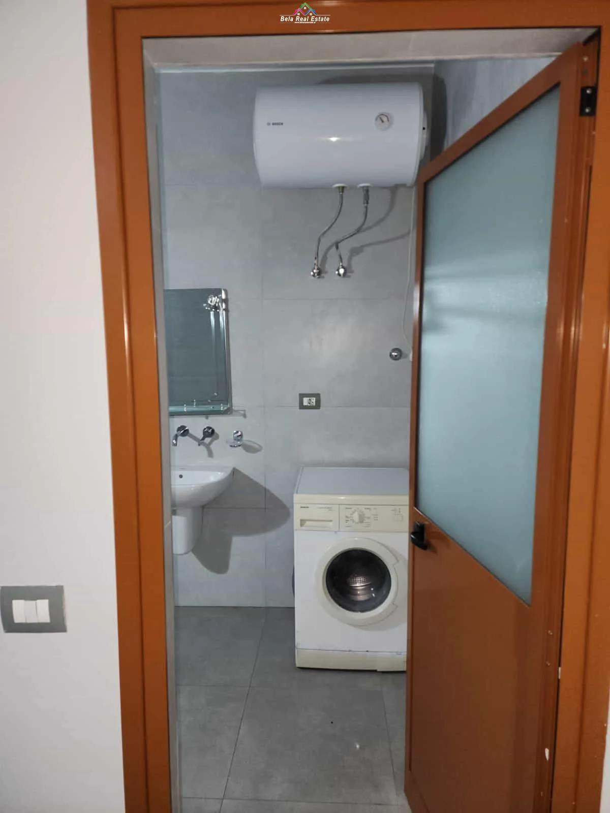 Kati Vile Me Qera 1+1 tek Zogu I Zi (ID BV22363) Tirane