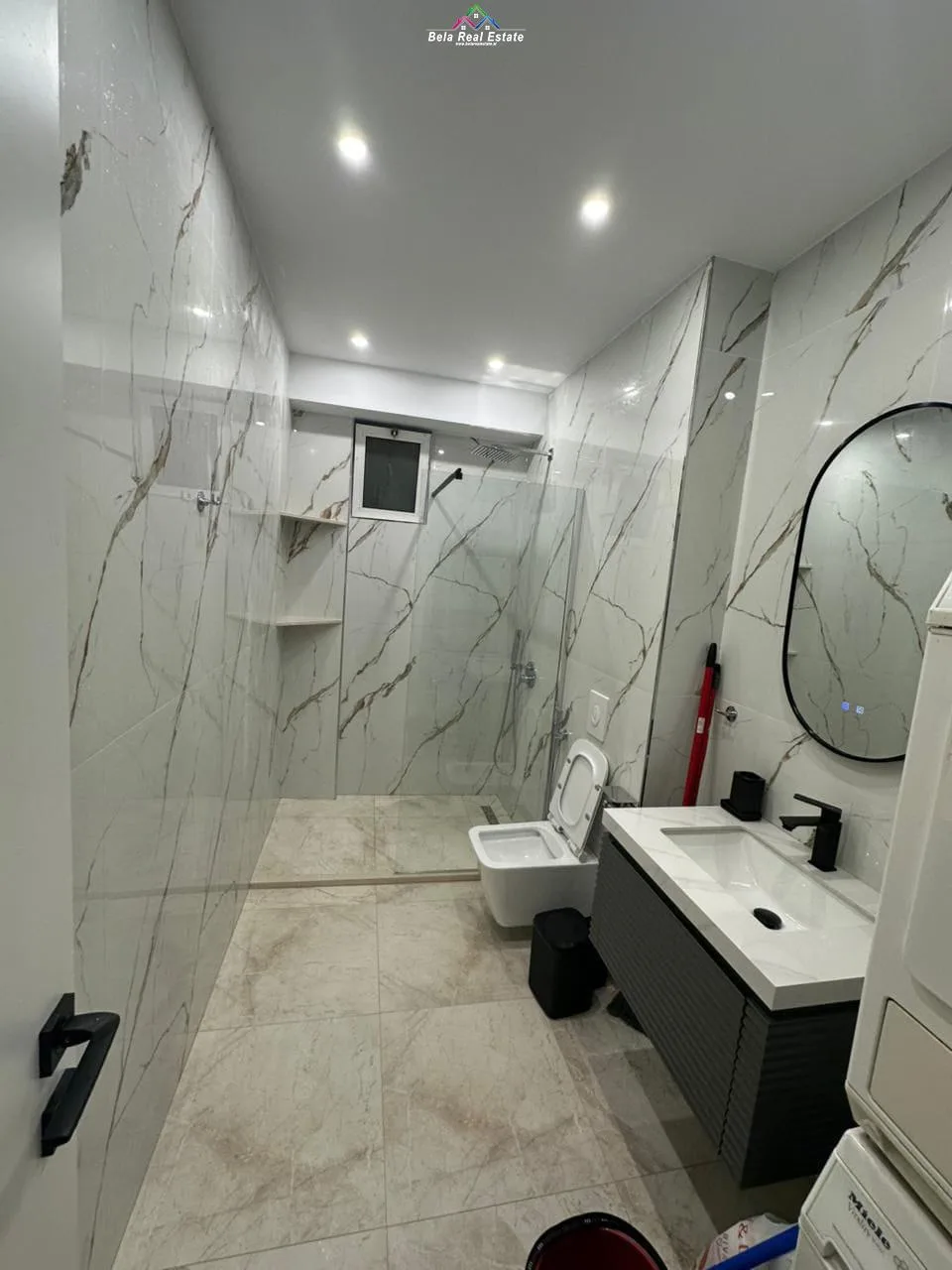 Apartament Me Qera 1+1 Tek Zogu I Zi (ID B210869) Tirane.