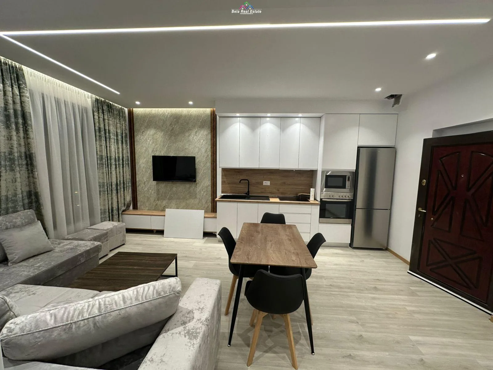 Apartament Me Qera 1+1 Tek Zogu I Zi (ID B210869) Tirane.