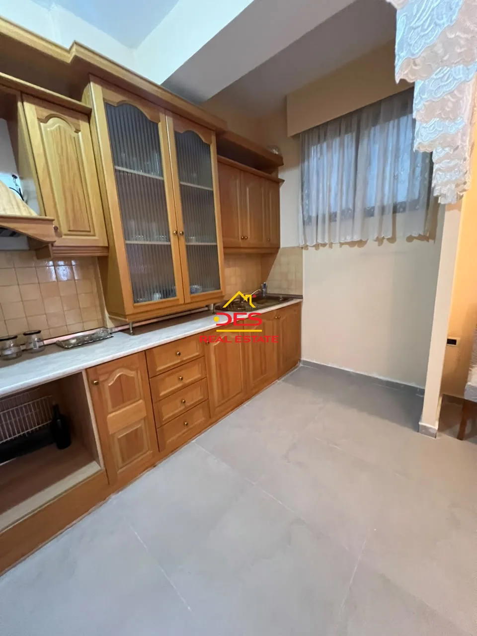 SHITET APARTAMENT 1+1 NË BULEVARD , PRANË ALSA sh.p.k , VLORË.