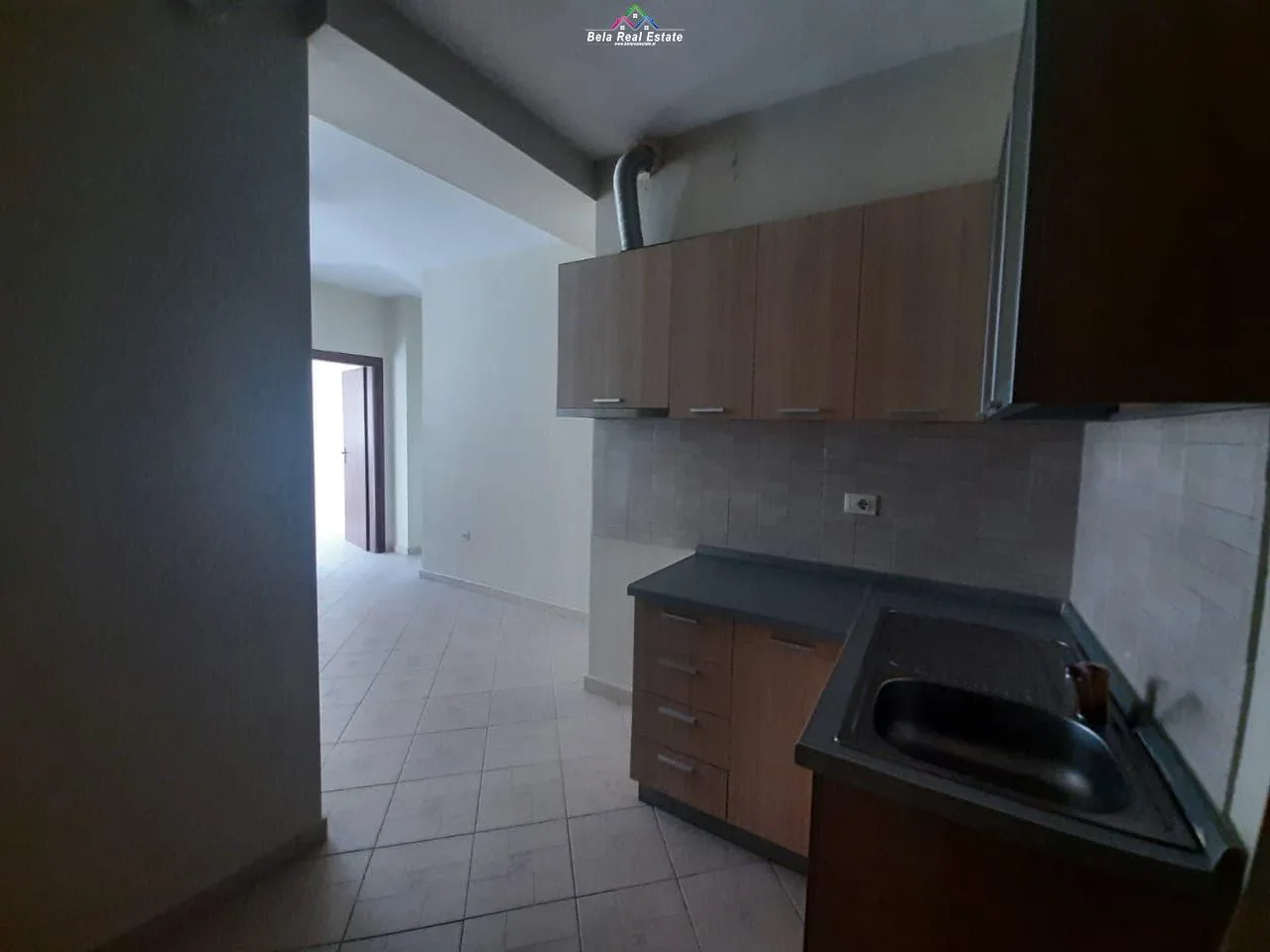 Apartament Me Qera 2+1 ne Fresk  (ID B2201102) Tirane