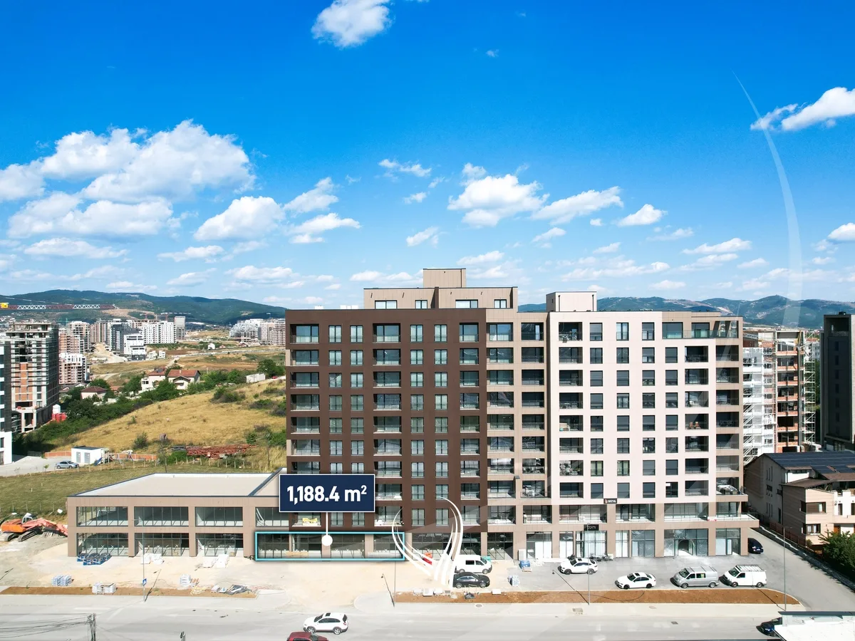 Lokal 1,188.40m2 në shitje në lagjen Prishtina e Re