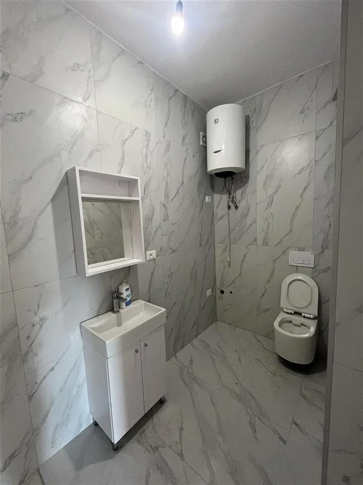 Apartament me qera 2+1 ne Ali Dem (ID B2201325) Tirane