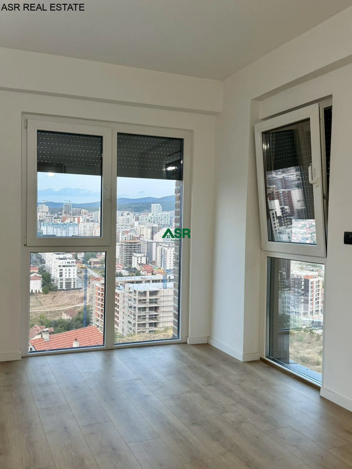 #ID:3813 Banesë 90.30m2 me #qira në lagjen Prishtina e re
