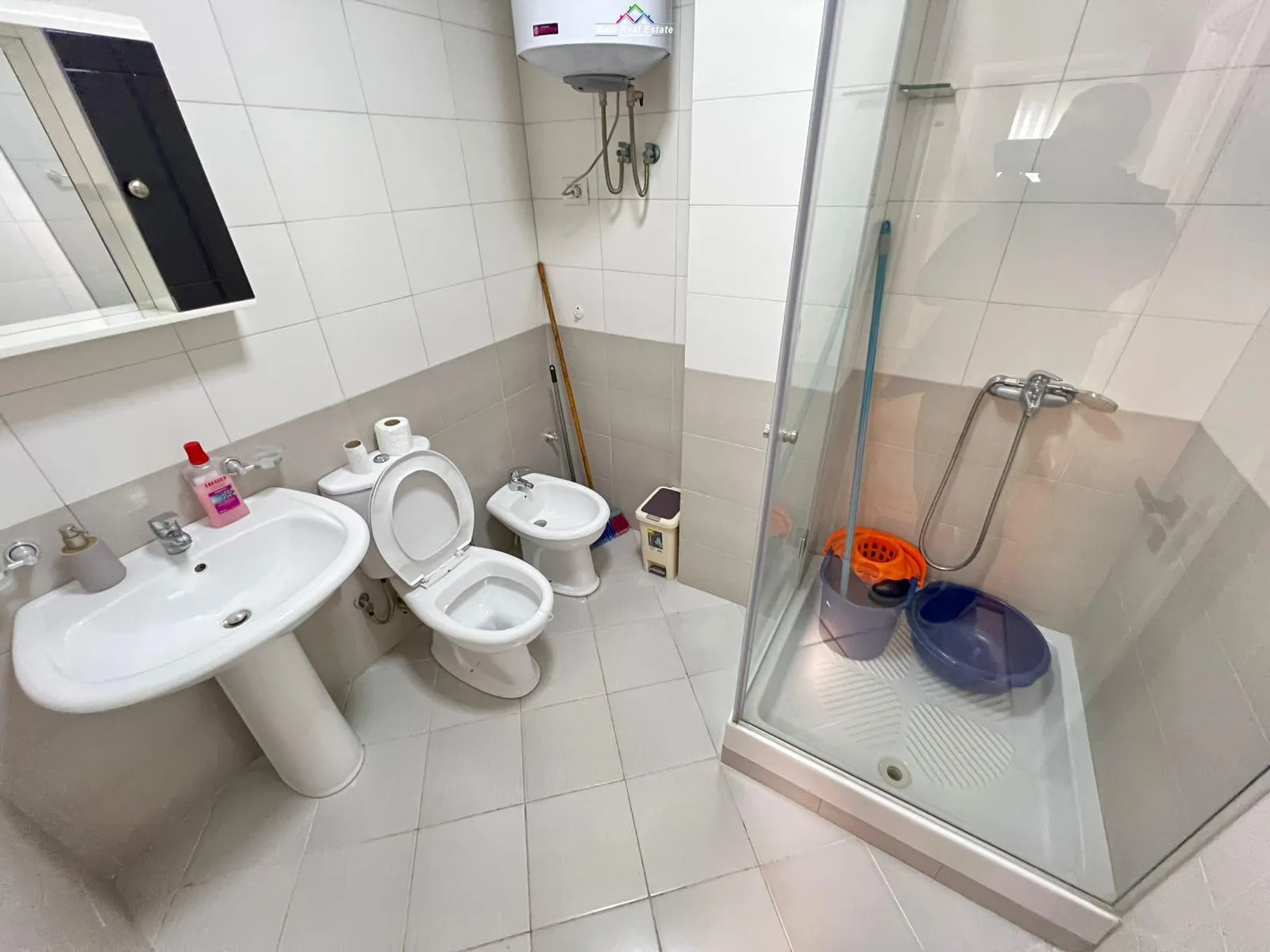 Apartament Me Qera 2+1 Tek Jordan Misja (ID B2201583) Tirane