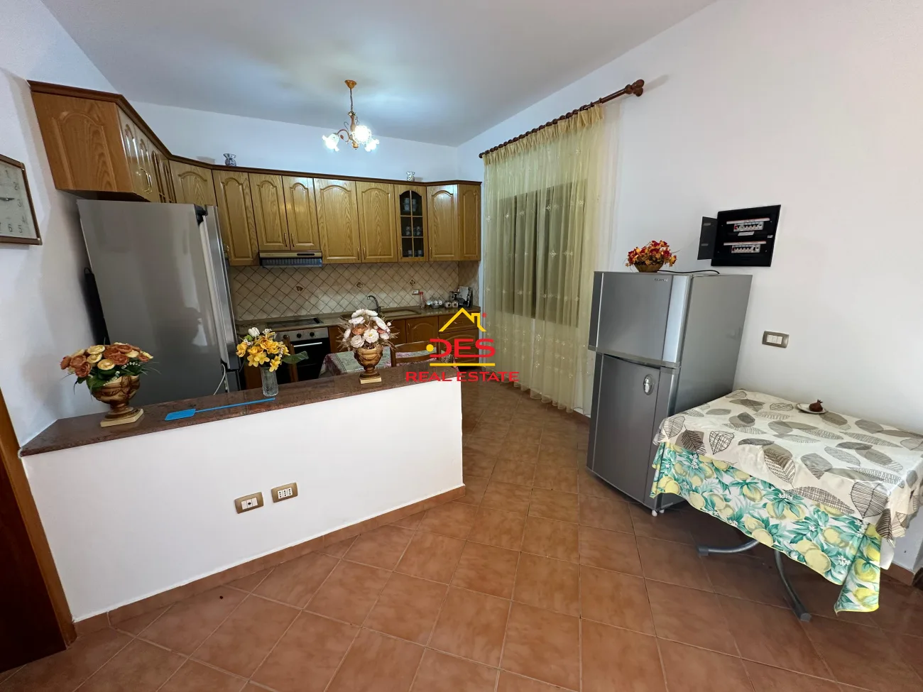 Shitet shtëpi private 2 kate në armen,vlorë.