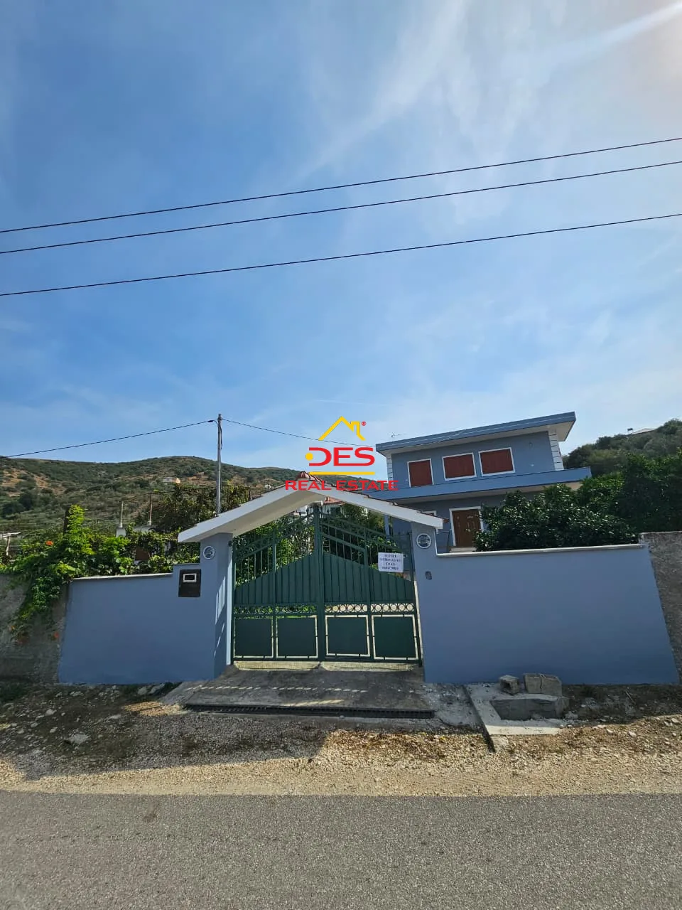 Shitet shtëpi private 2 kate në armen,vlorë.