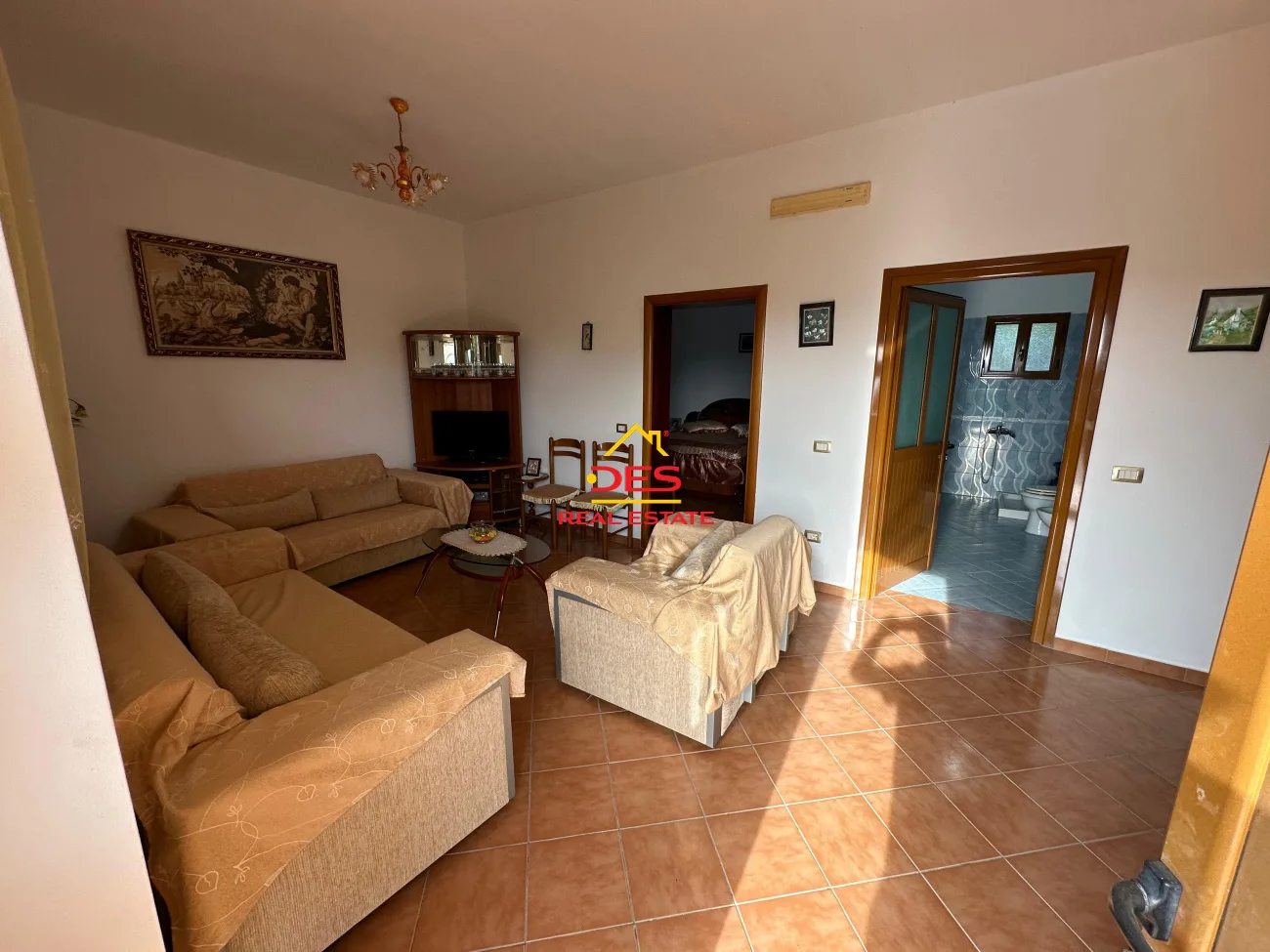 Shitet shtëpi private 2 kate në armen,vlorë.