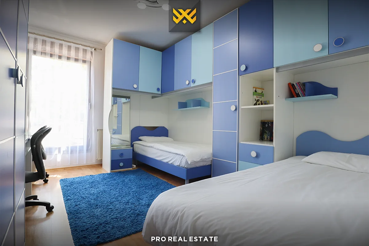 Banesë Duplex- Zyre 147m² me #QIRA në Bregun e Diellit