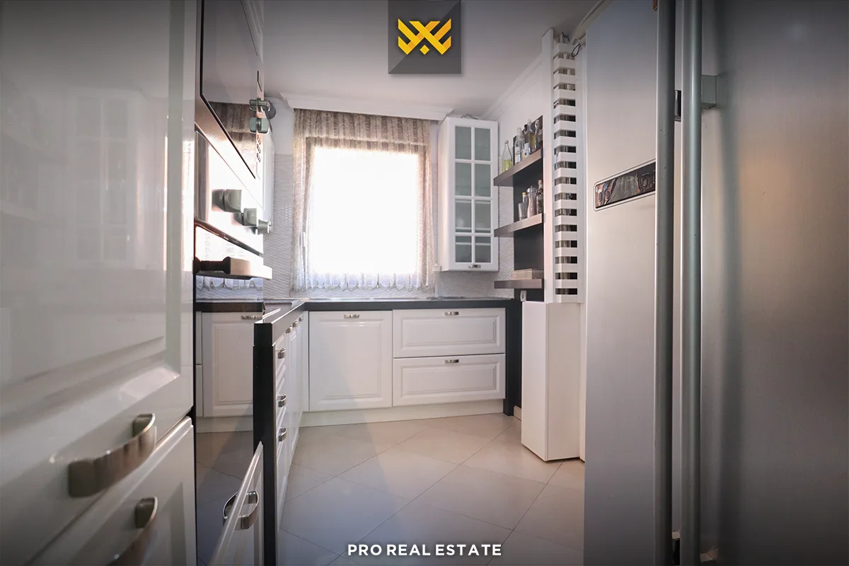 Banesë Duplex- Zyre 147m² me #QIRA në Bregun e Diellit