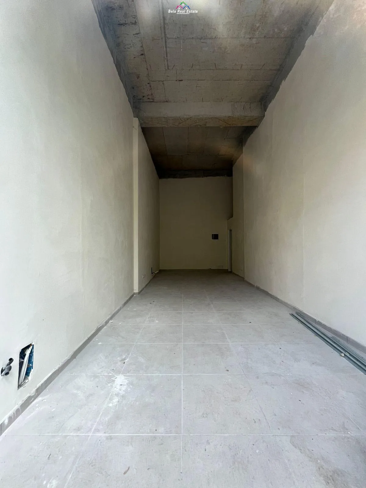 Dyqan Me Qera Tek Pazari I Ri (ID BD21876) Tirane
