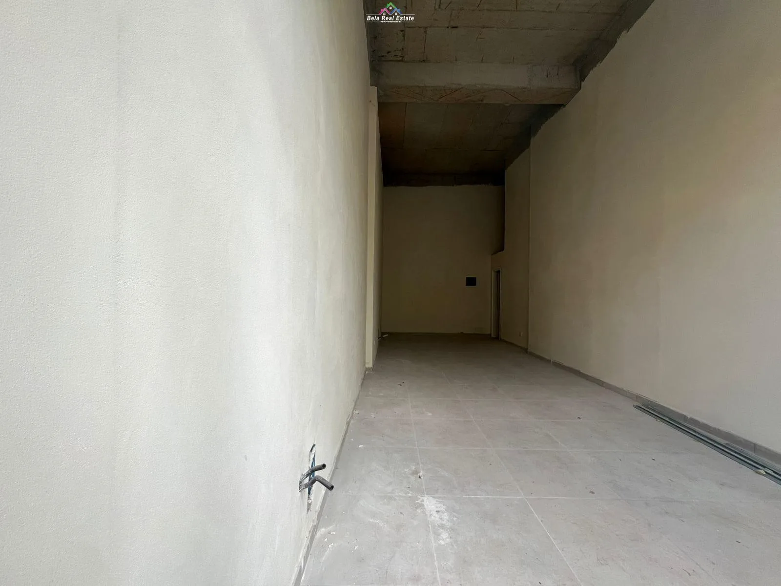 Dyqan Me Qera Tek Pazari I Ri (ID BD21876) Tirane
