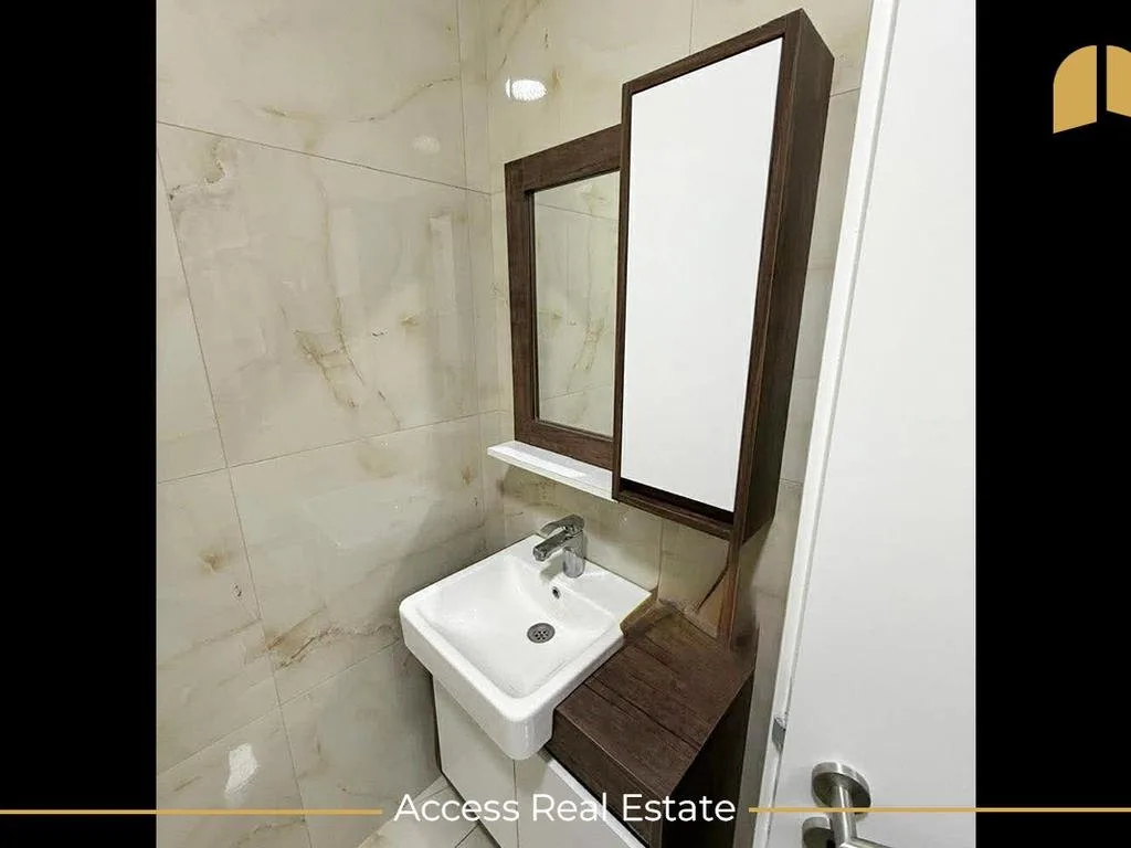 Banesë me QIRA – 3 dhoma gjumi – Mati 1