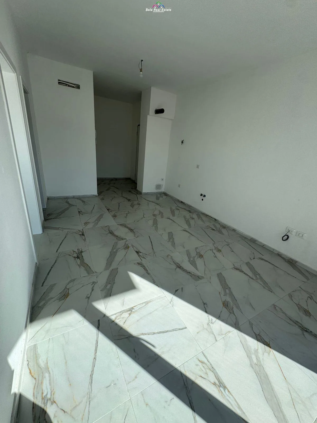 Zyre Me Qera 1+1 Tek Dritan Hoxha (ID BZ2946) Tirane