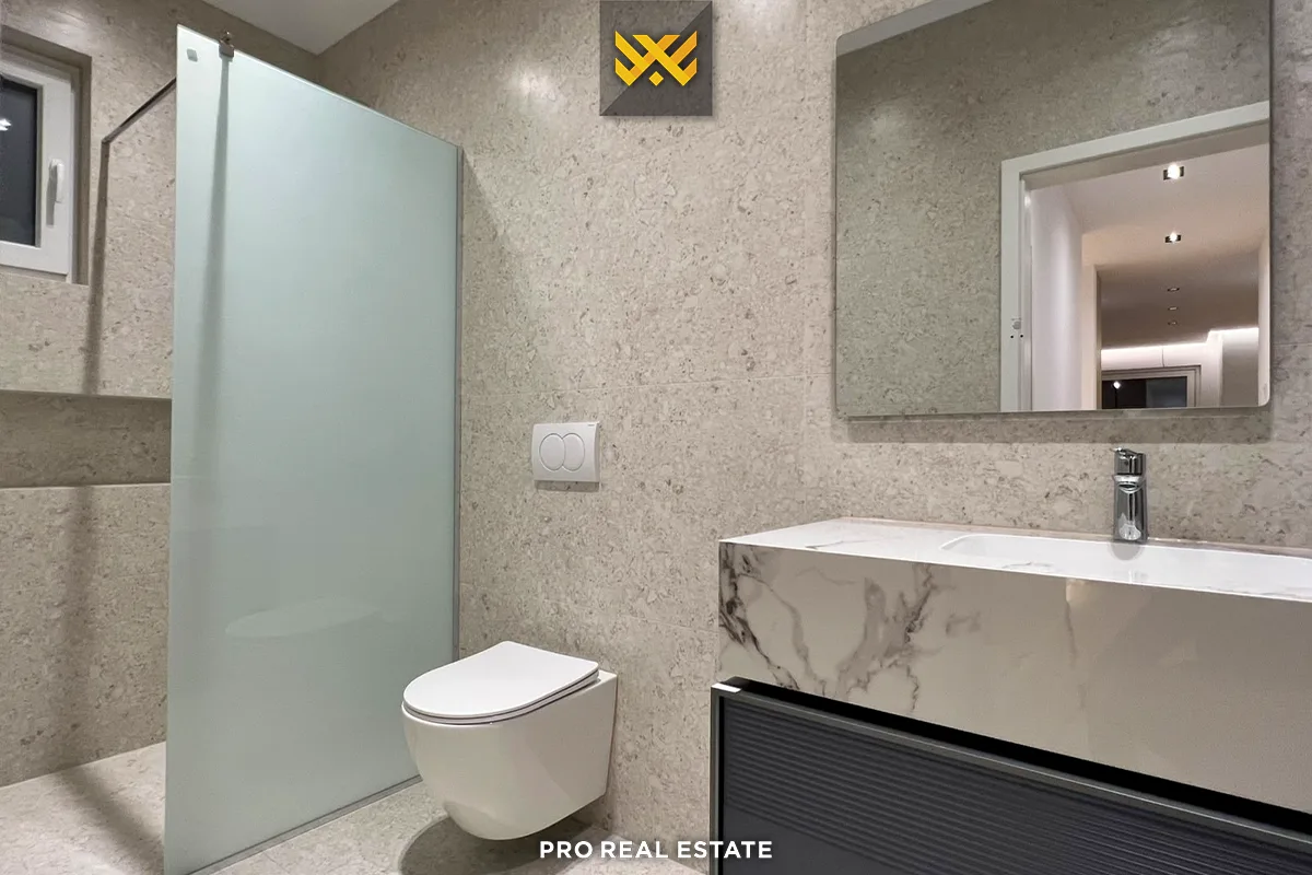 Shtëpi 210m² me #QIRA në Çagllavicë