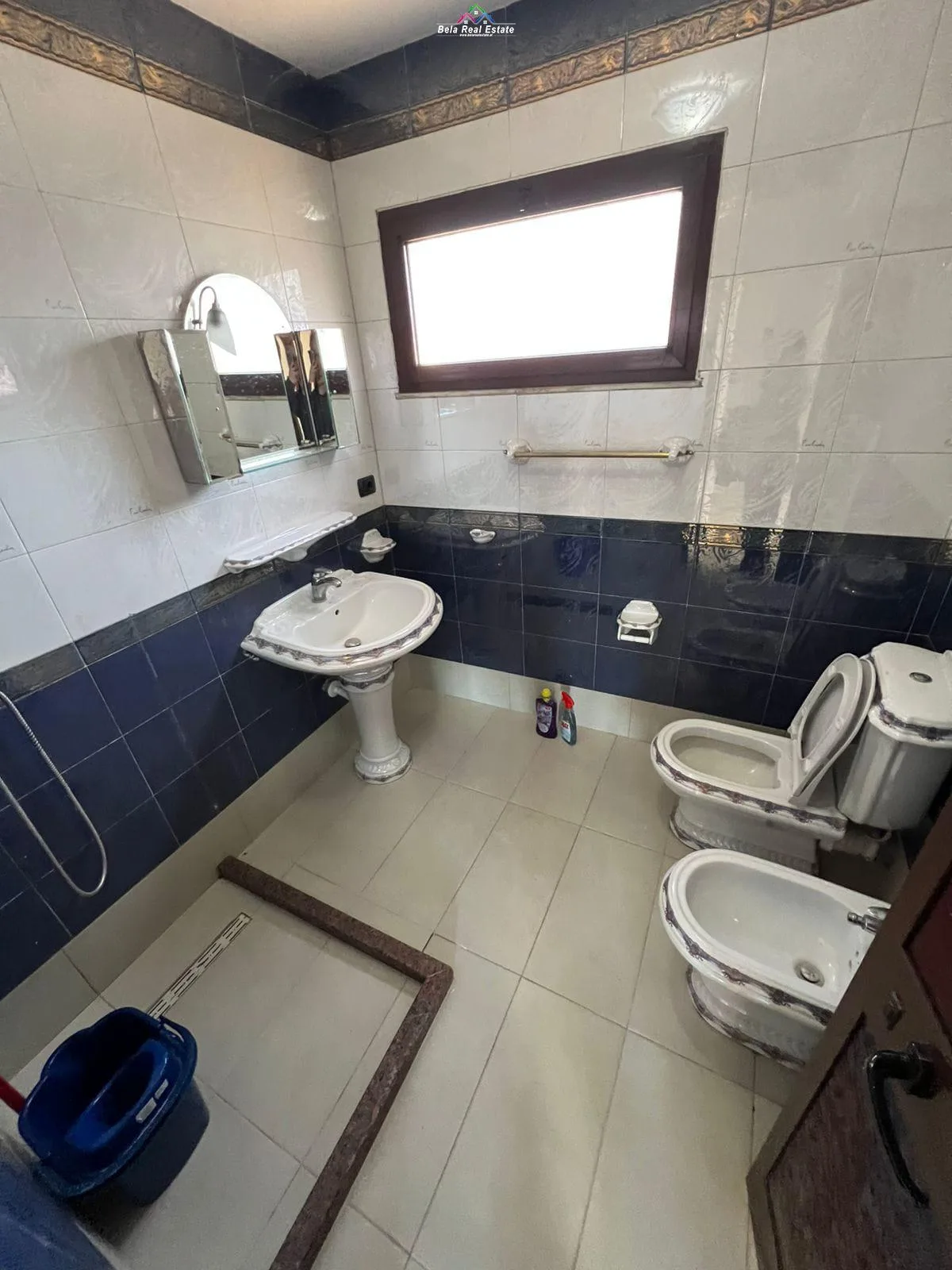 Vile Me Qera 3+1 Tek Qytet Studenti (ID BV22529) Tirane