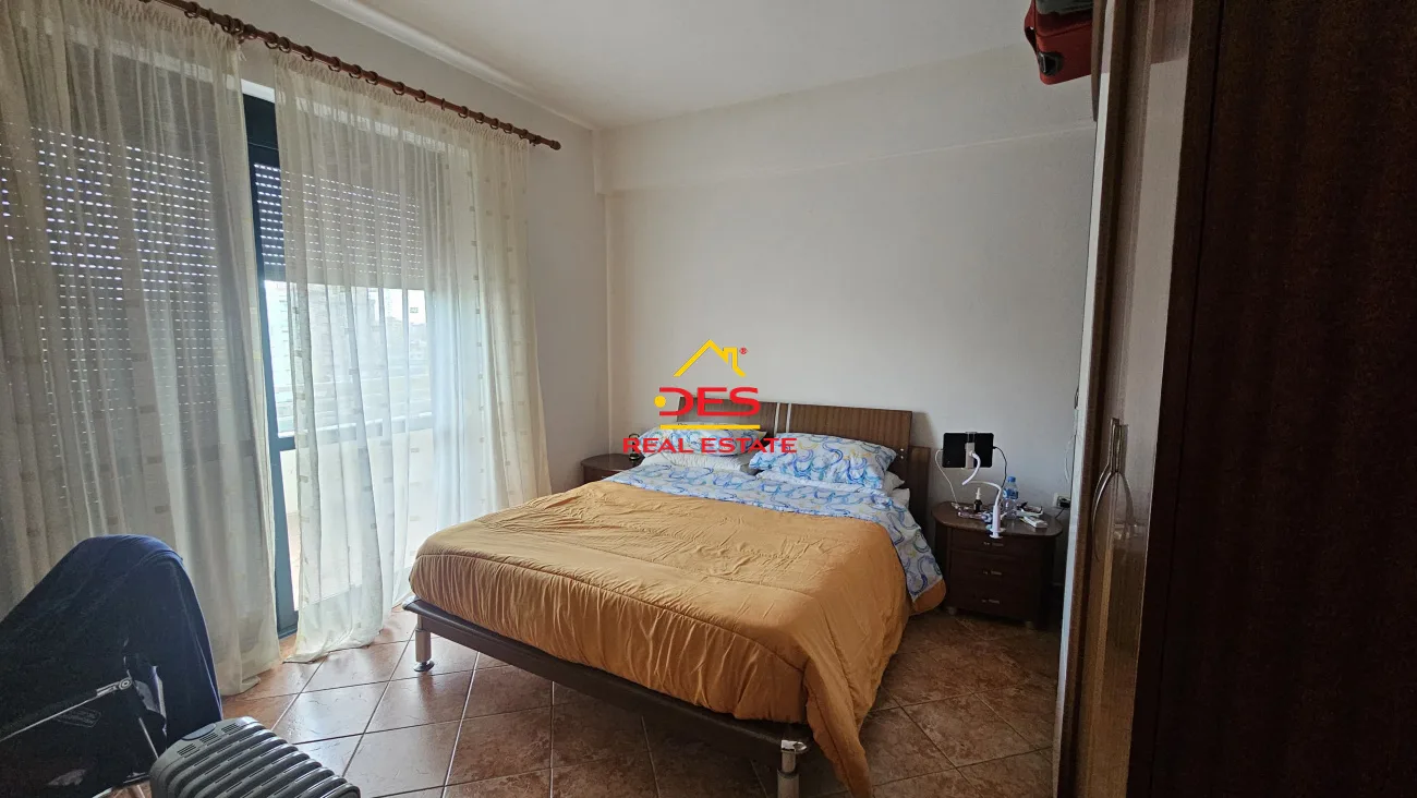 Jepet me qira apartament 2+1 në lungomare, vlorë