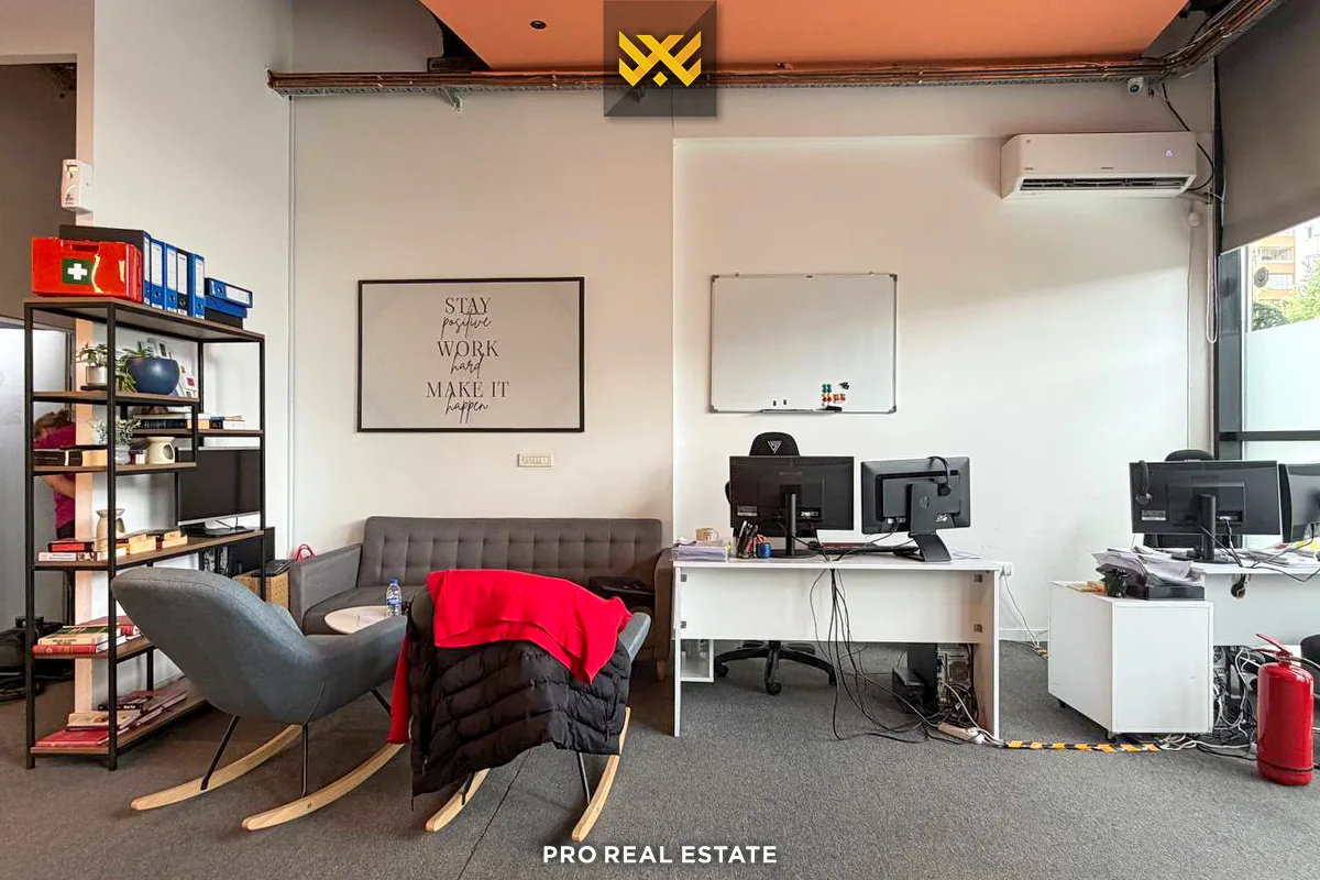 Lokal 230m² me #QIRA në Dragodan