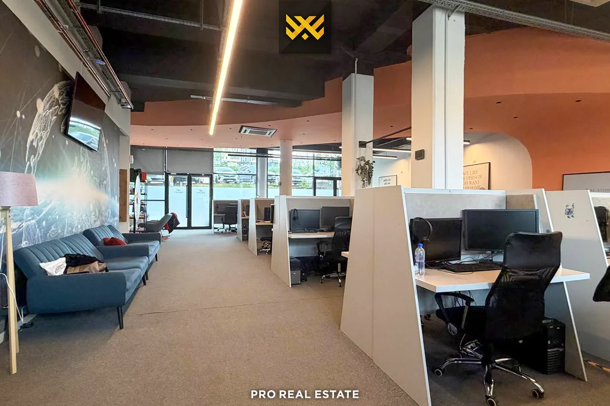 Lokal 230m² me #QIRA në Dragodan