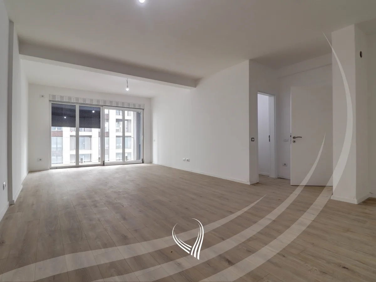 Banesë me 3 dhoma gjumi në shitje në lagjen Prishtina e Re – Grand Tower