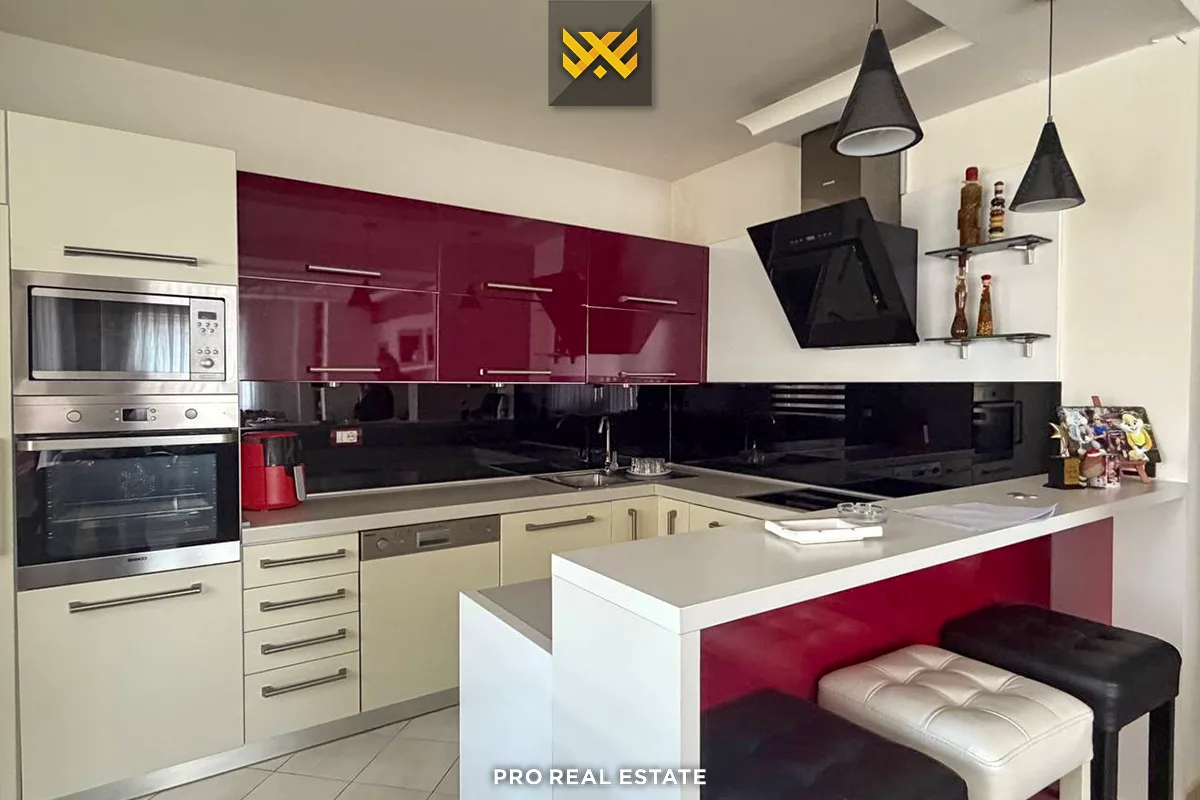 Banesë 100m² me #QIRA në Tophane