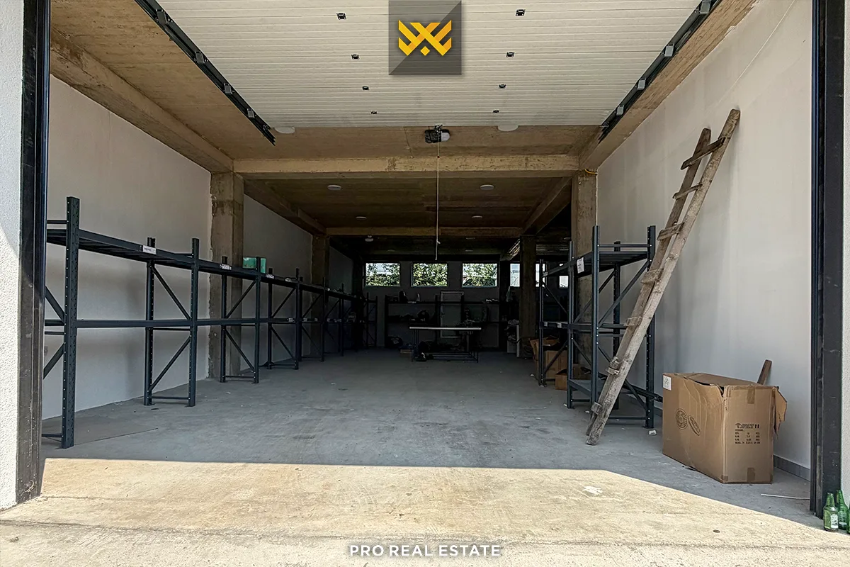 Depo 240m² me #QIRA në Fushë Kosovë