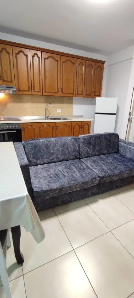 Apartament me Qera 1+1 tek Ish Parku ( B2101193) Tirane