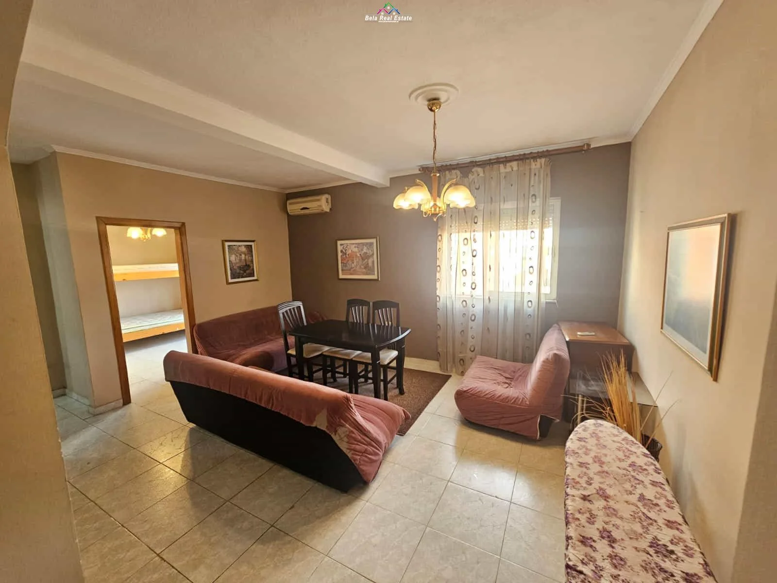 Apartament Ne shitje 2+1 Tek Bulevardi Zogu i Pare ( ID B121208) Tirane