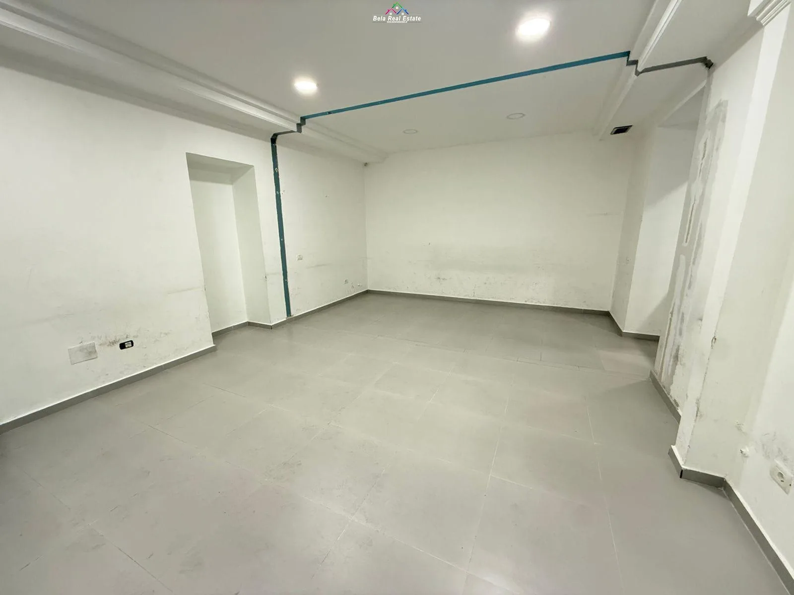 Zyre Me Qera Tek Sheshi Willson (ID BZ2827 ) Tirane