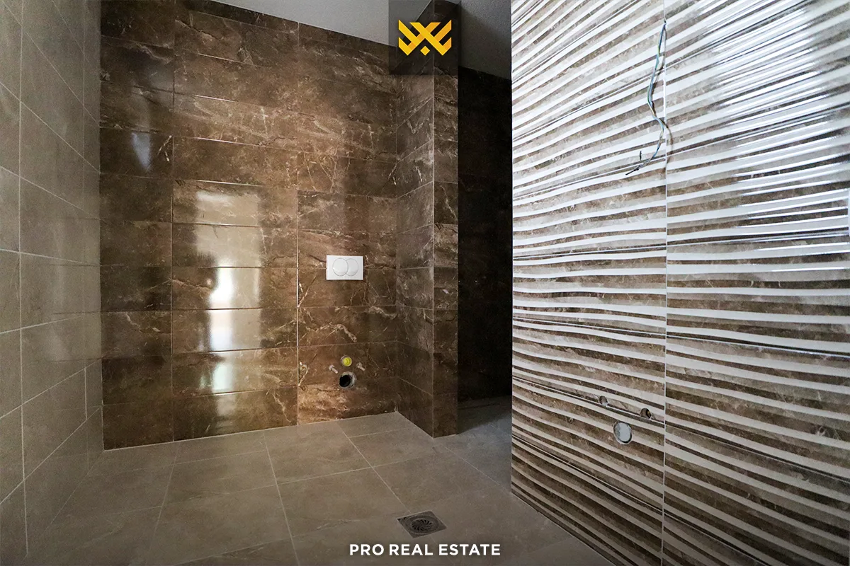 Shtëpi 269.29m² për #SHITJE në Lagjen Sofalia Hills.