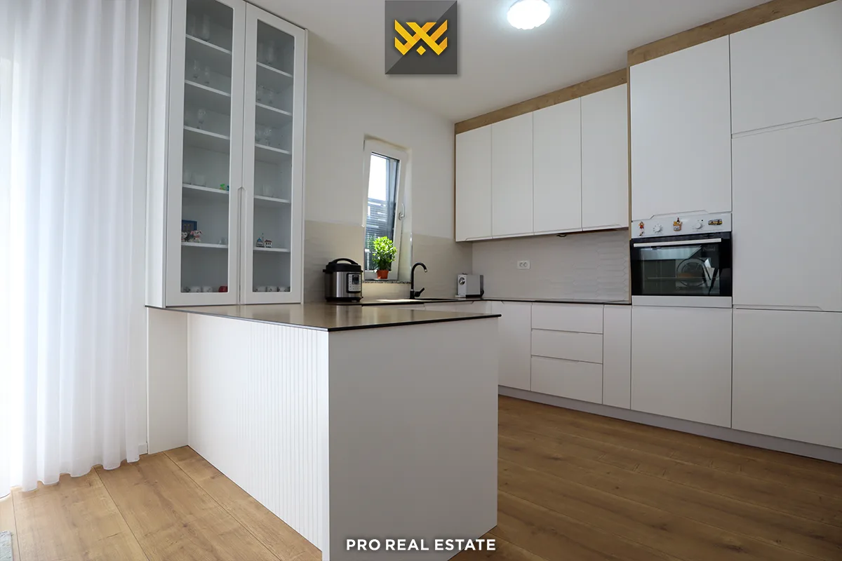 Shtëpi 160m² për #SHITJE në Bërnicë të Poshtme