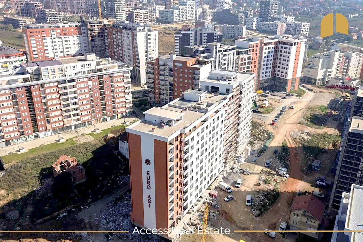 Lokal në SHITJE – 143.5m² – Rruga C
