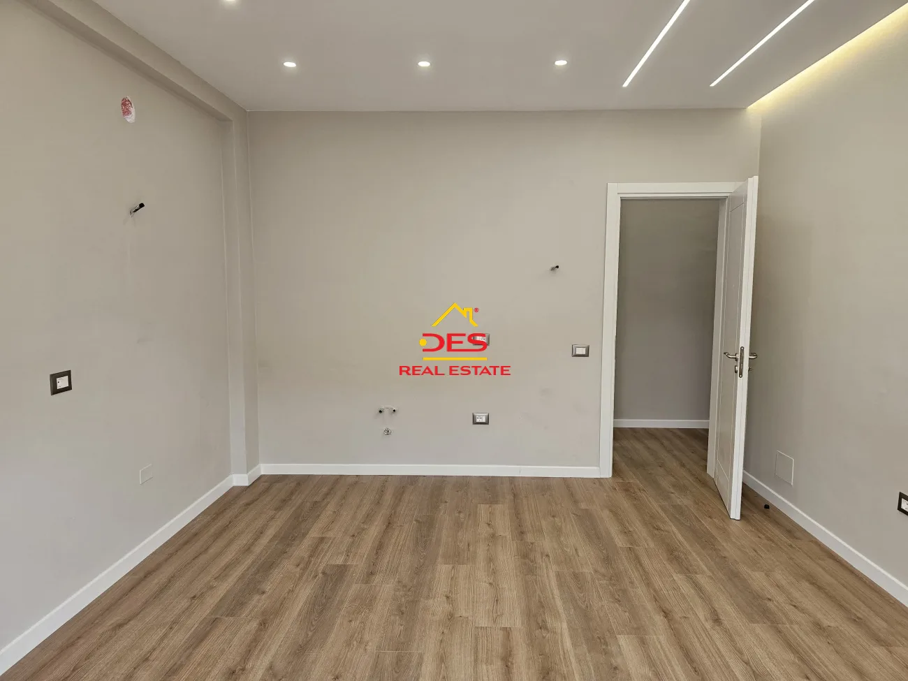 SHITET APARTAMENT 1+1 NË BULEVARD ,VLORË 📍 Pranë 3 Fiori