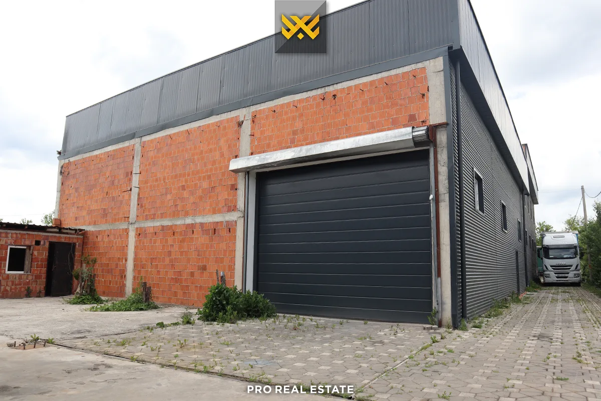Objekt 1200m² për #SHITJE në Çagllavicë.