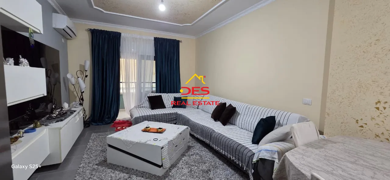 Shitet apartament 1+1 në transballkanike, vlorë.