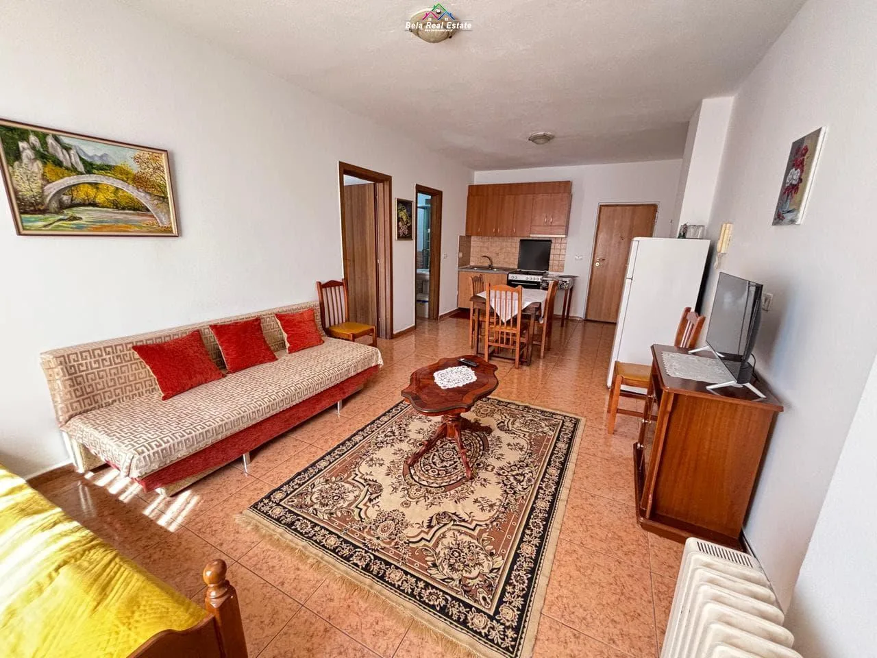 Apartament me Qera 1+1 Tek Komuna e Parisit (ID B2101561) Tirane