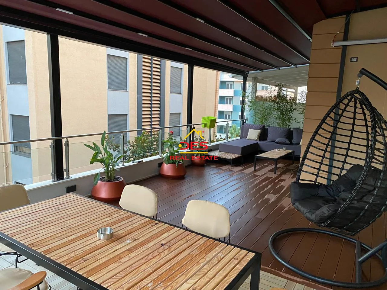 Jepet me qira apartament 1+1 te diamond hill, vlorë