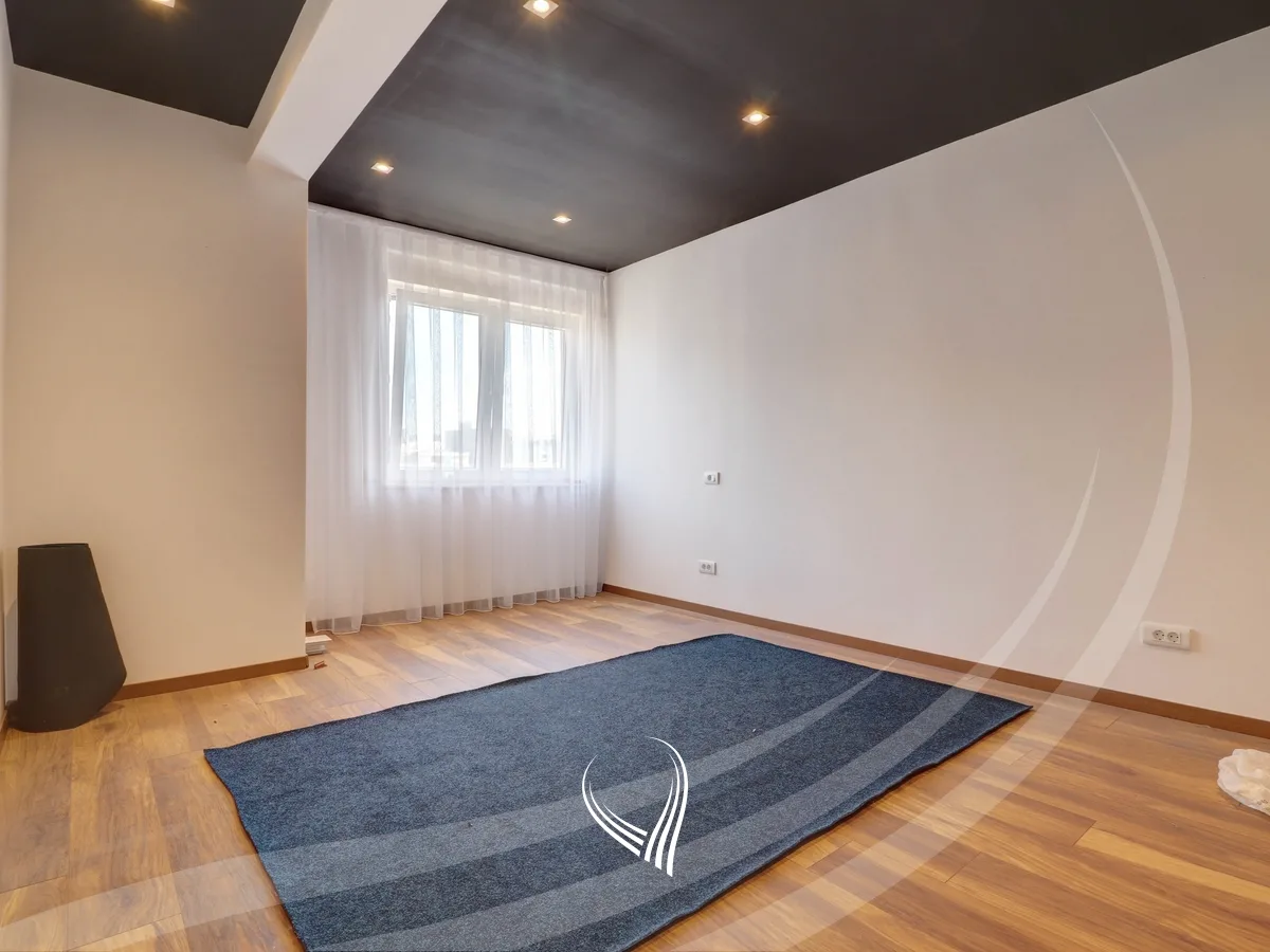 Penthouse me 3 dhoma gjumi me qira në lagjen Arbëria-Dragodan