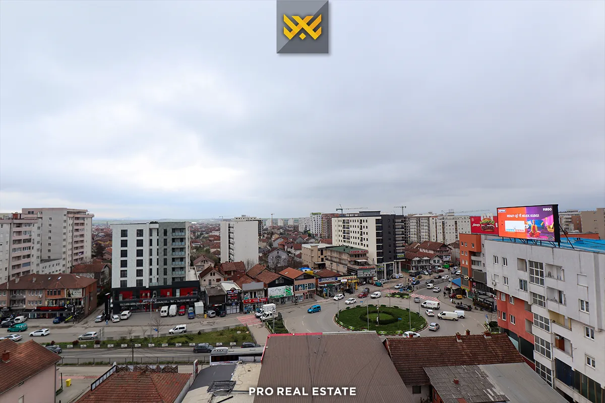 Penthouse / Zyrë 150m² me #QIRA në Fushë Kosovë