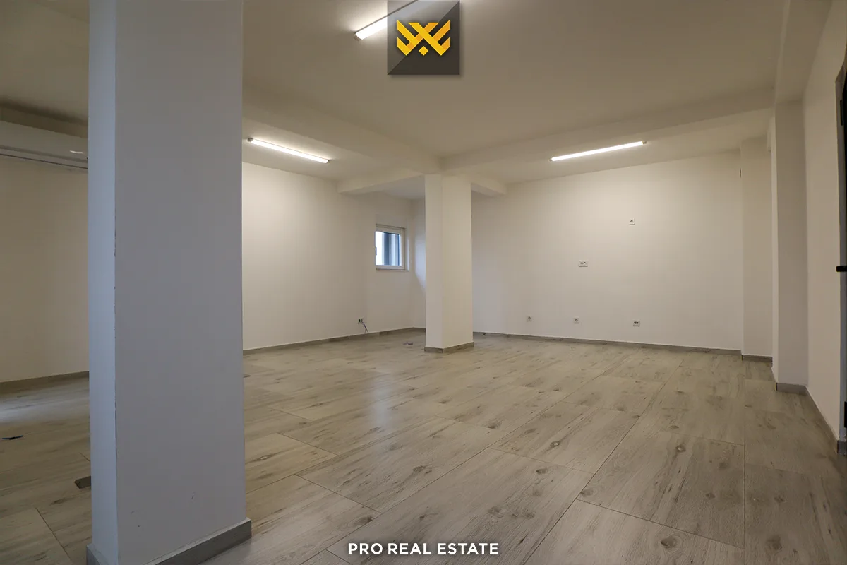 Penthouse / Zyrë 150m² me #QIRA në Fushë Kosovë