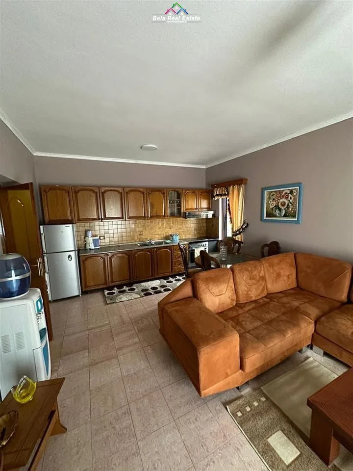 Kat Vile me Qera 2+1 tek Ish Restorant Durresi (ID BV22370) Tirane.