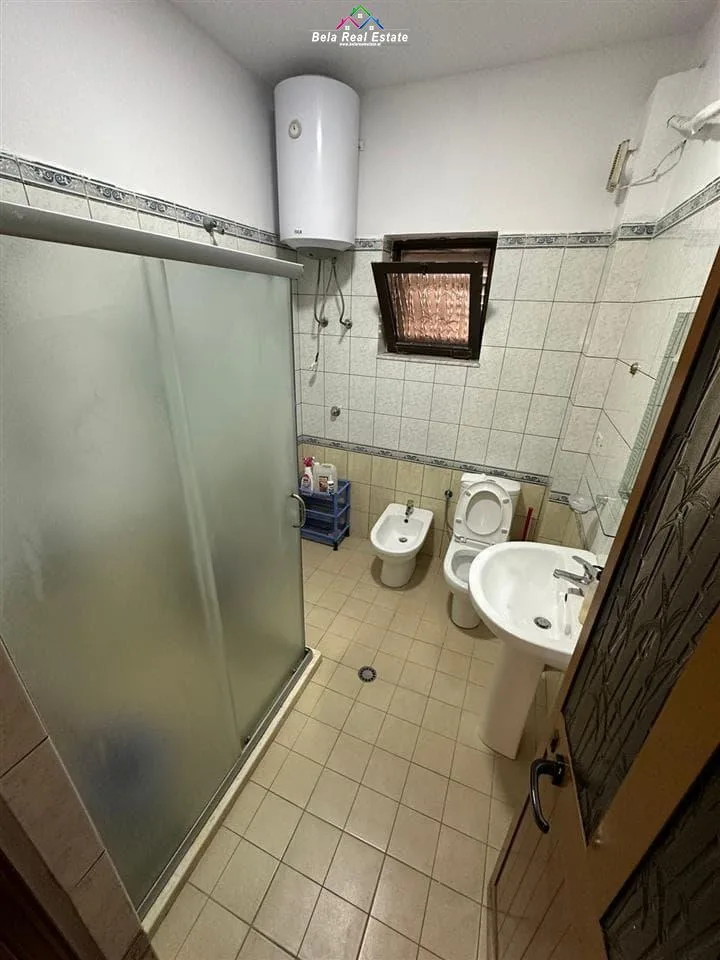 Kat Vile me Qera 2+1 tek Ish Restorant Durresi (ID BV22370) Tirane.
